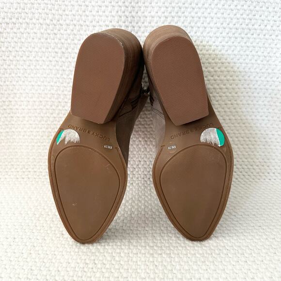 Lucky Brand Taupe Suede Stayci Pointed Toe Cone Heel Ankle Boots 8 NWOB - Picture 10 of 14